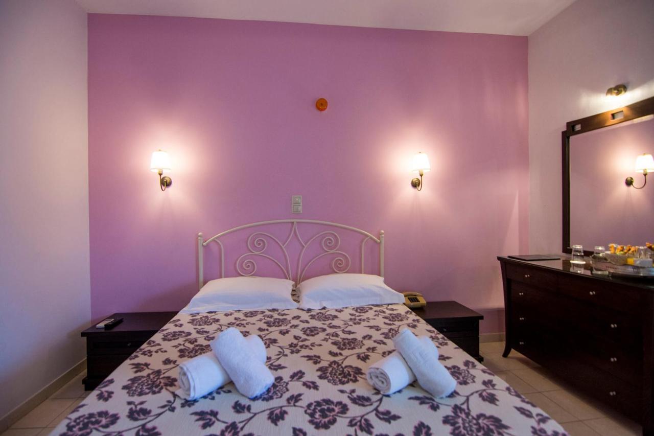 Rihios Hotel Stavros  Extérieur photo