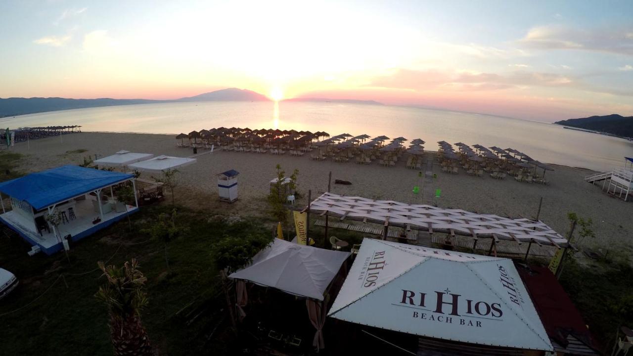 Rihios Hotel Stavros  Extérieur photo