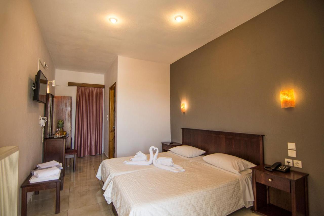 Rihios Hotel Stavros  Extérieur photo