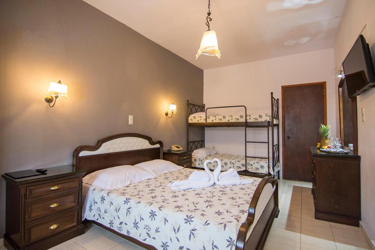 Rihios Hotel Stavros  Extérieur photo